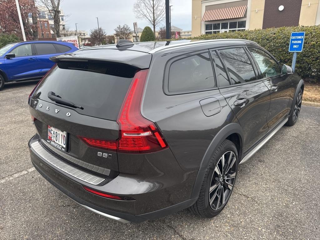 used 2023 Volvo V60 Cross Country car, priced at $38,758