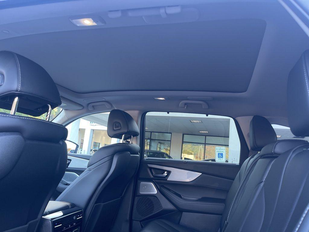 used 2025 Acura MDX car, priced at $49,988