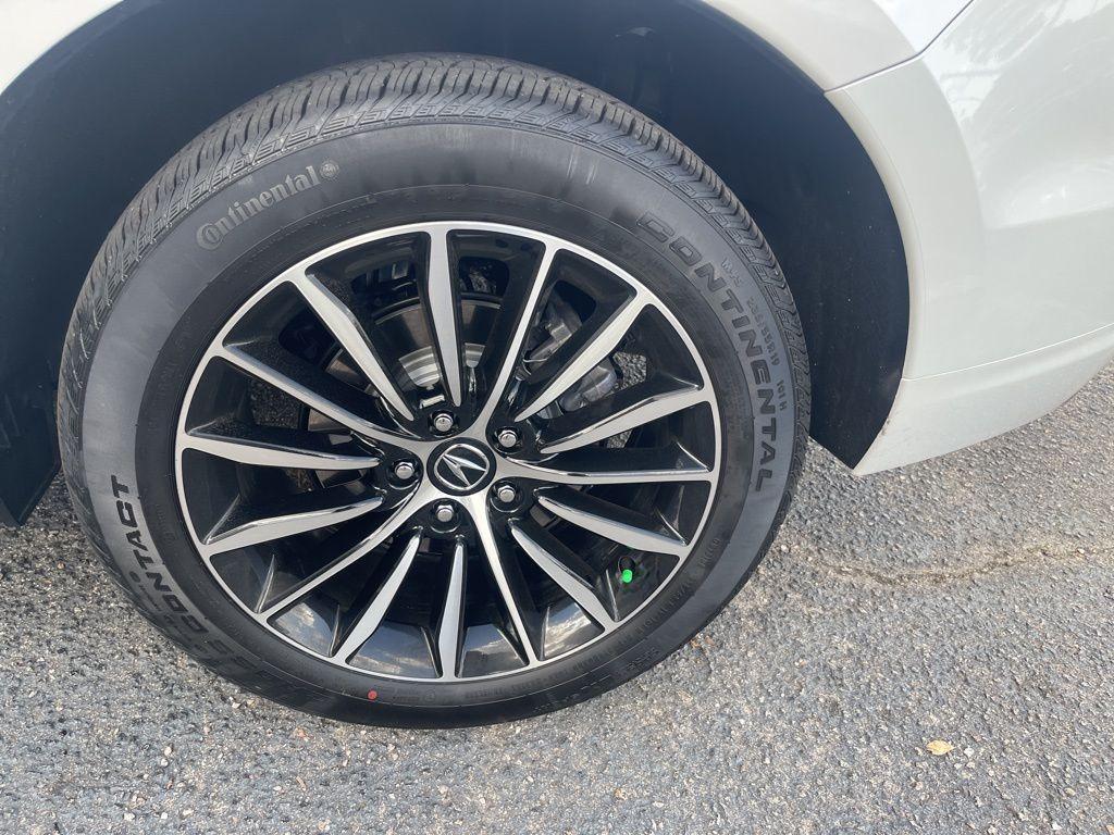 used 2025 Acura RDX car, priced at $46,440