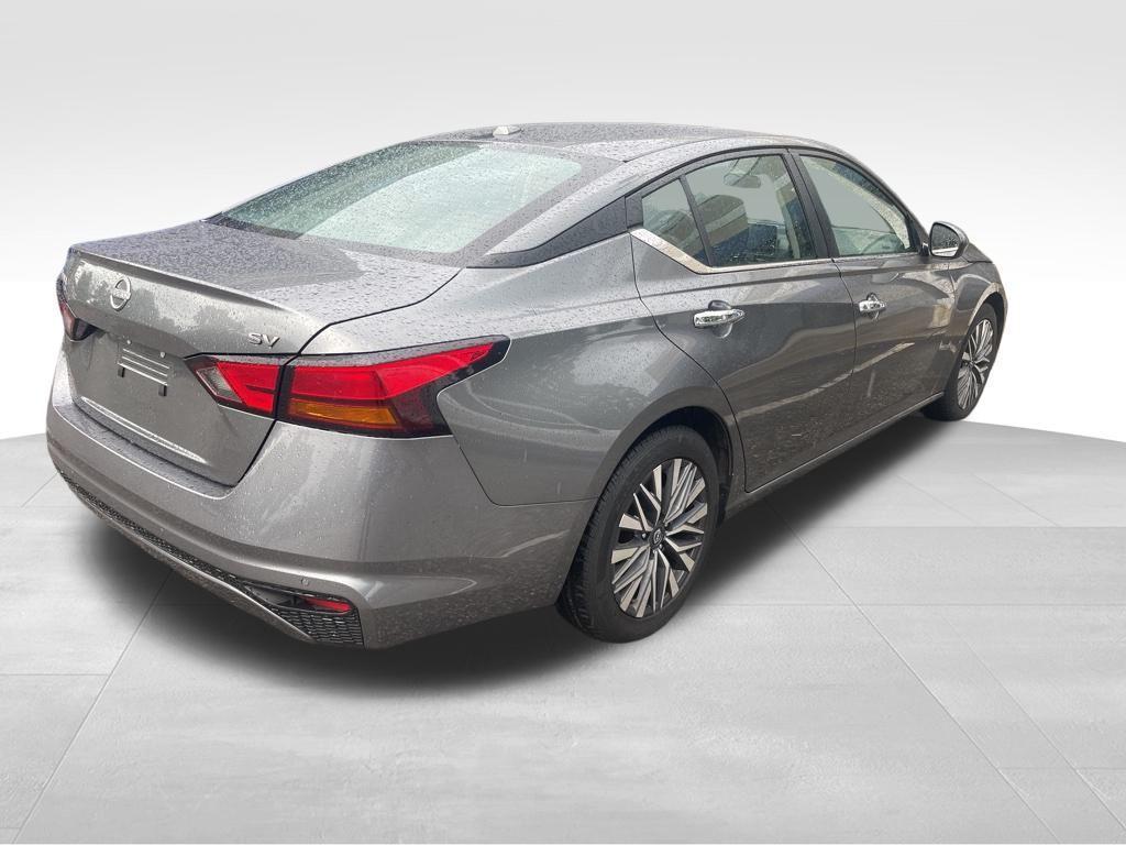 used 2023 Nissan Altima car, priced at $19,300