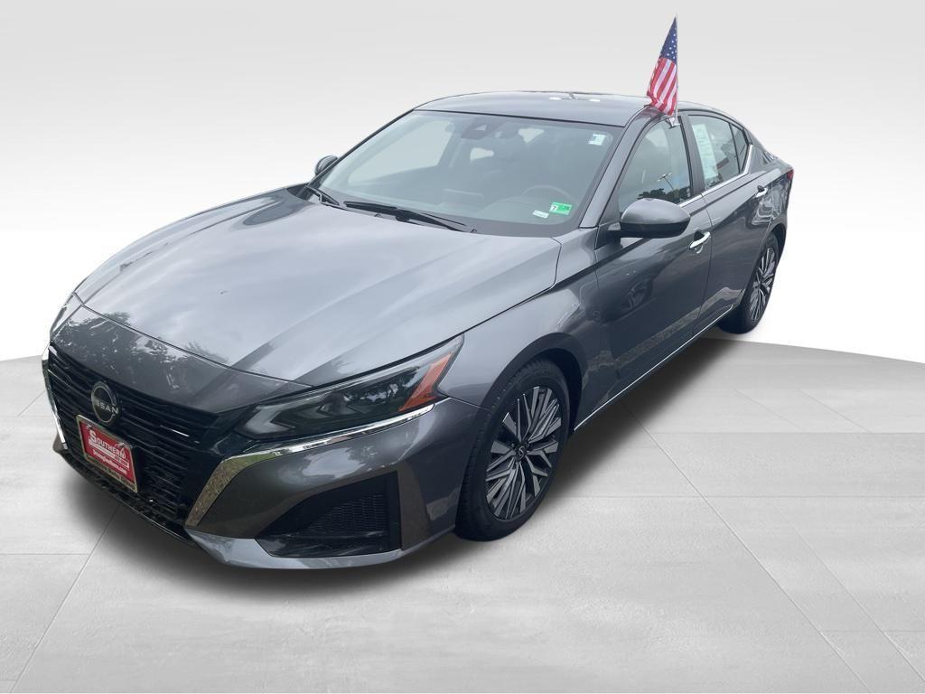 used 2023 Nissan Altima car, priced at $19,300