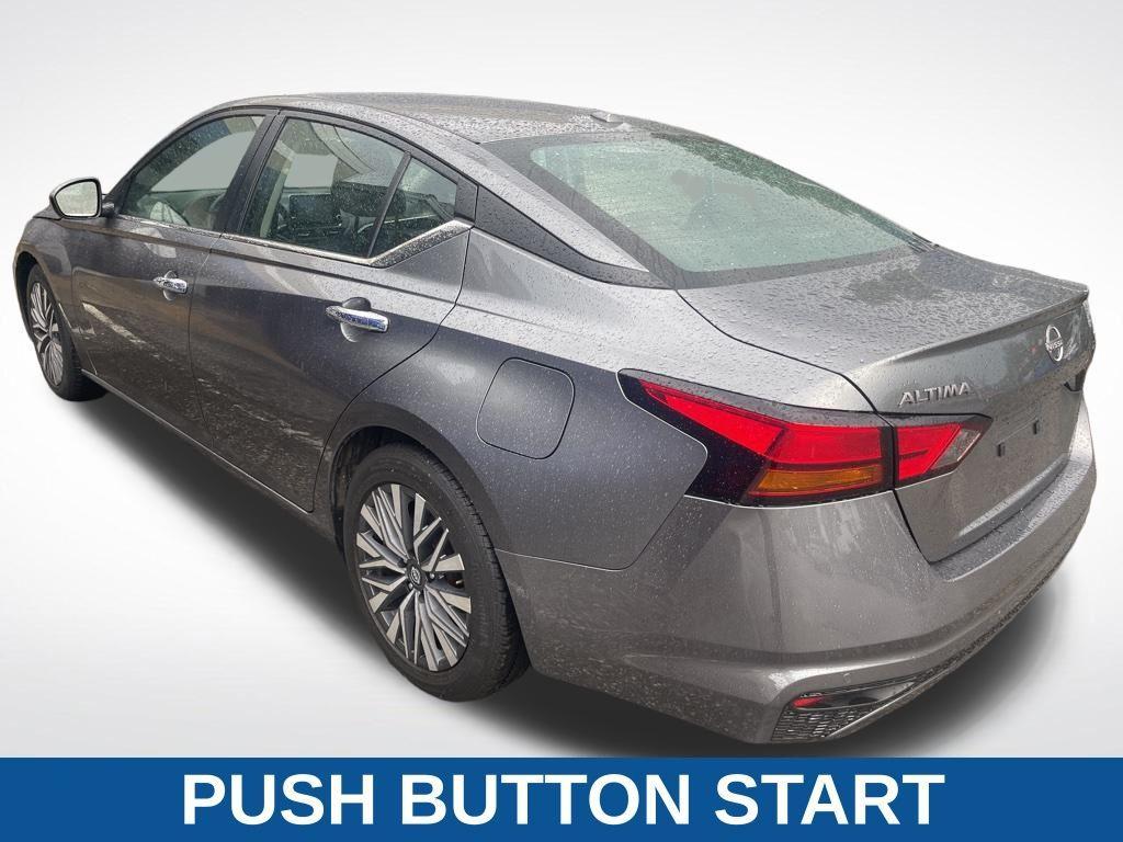 used 2023 Nissan Altima car, priced at $20,206
