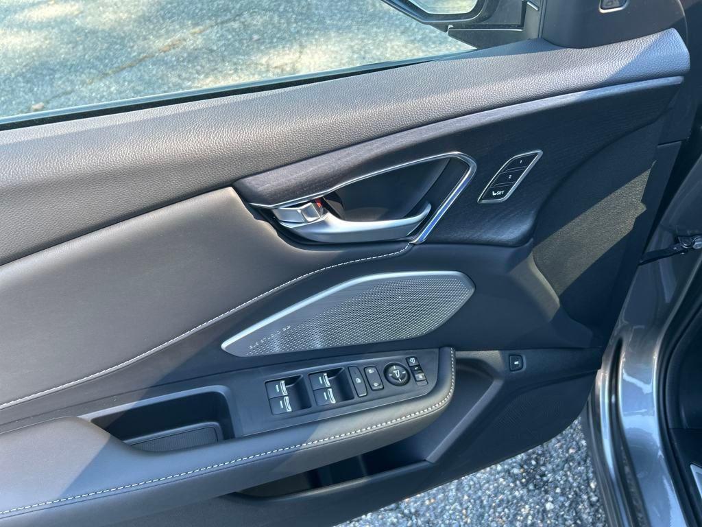 new 2025 Acura RDX car, priced at $54,400