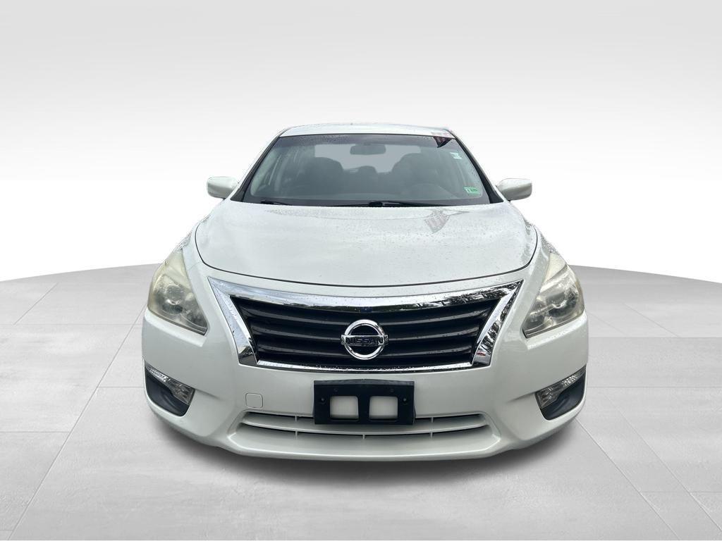 used 2014 Nissan Altima car, priced at $9,495