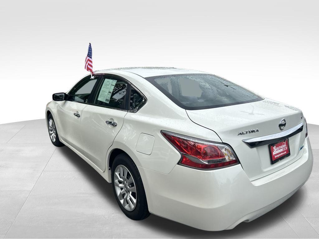 used 2014 Nissan Altima car, priced at $9,495