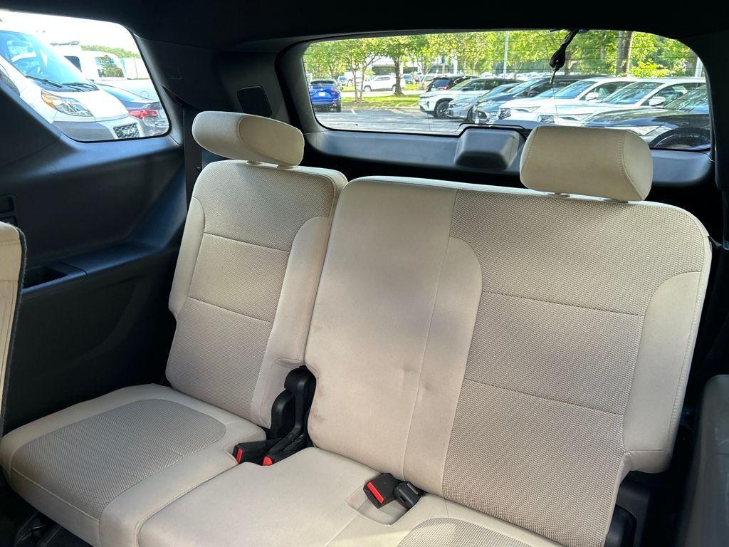 used 2022 Chevrolet Traverse car, priced at $17,888