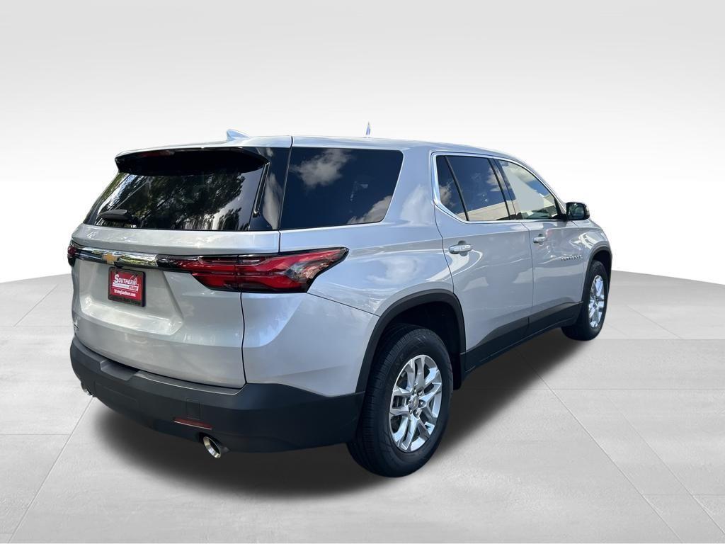 used 2022 Chevrolet Traverse car, priced at $17,888