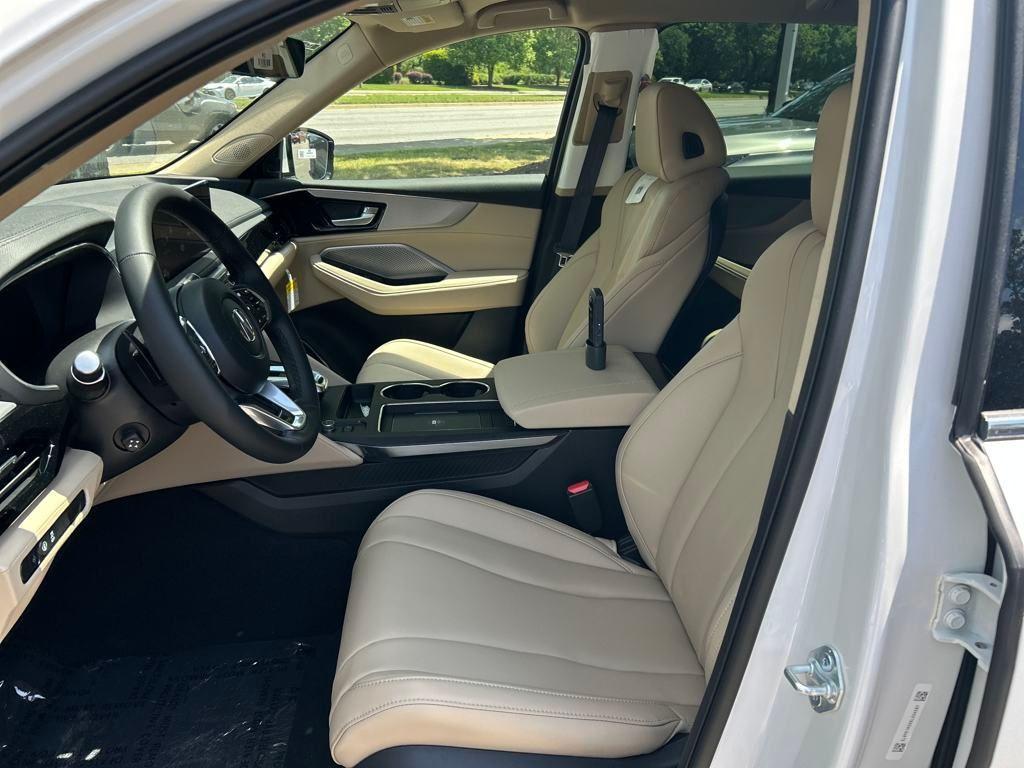 new 2025 Acura MDX car, priced at $55,350