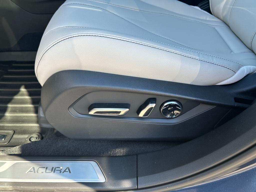 new 2025 Acura RDX car, priced at $46,050