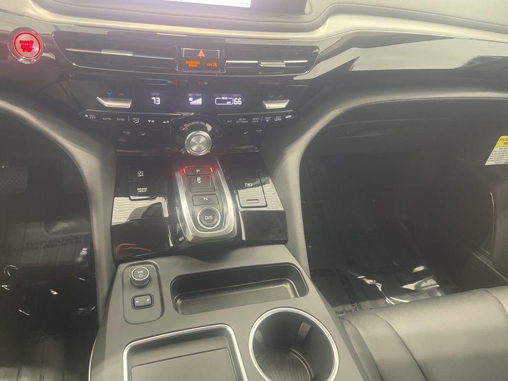 used 2025 Acura MDX car, priced at $48,223