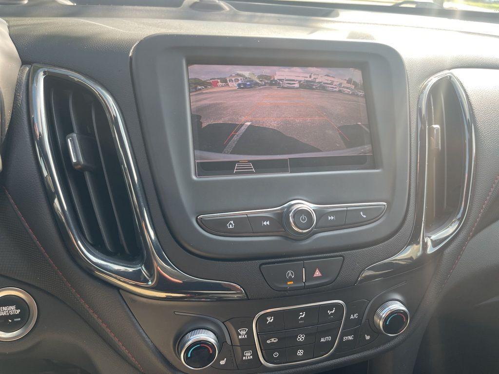 used 2022 Chevrolet Equinox car, priced at $22,250