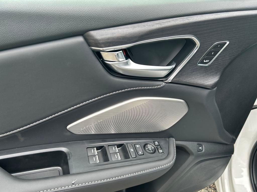 new 2025 Acura RDX car, priced at $54,400