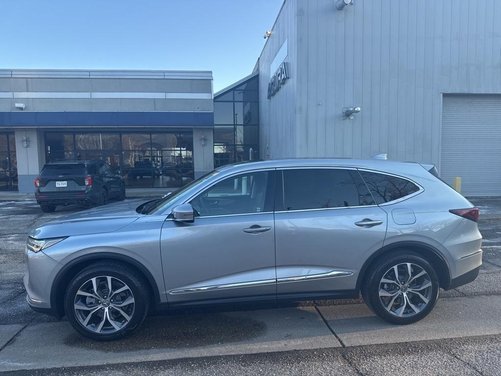 used 2023 Acura MDX car, priced at $42,625