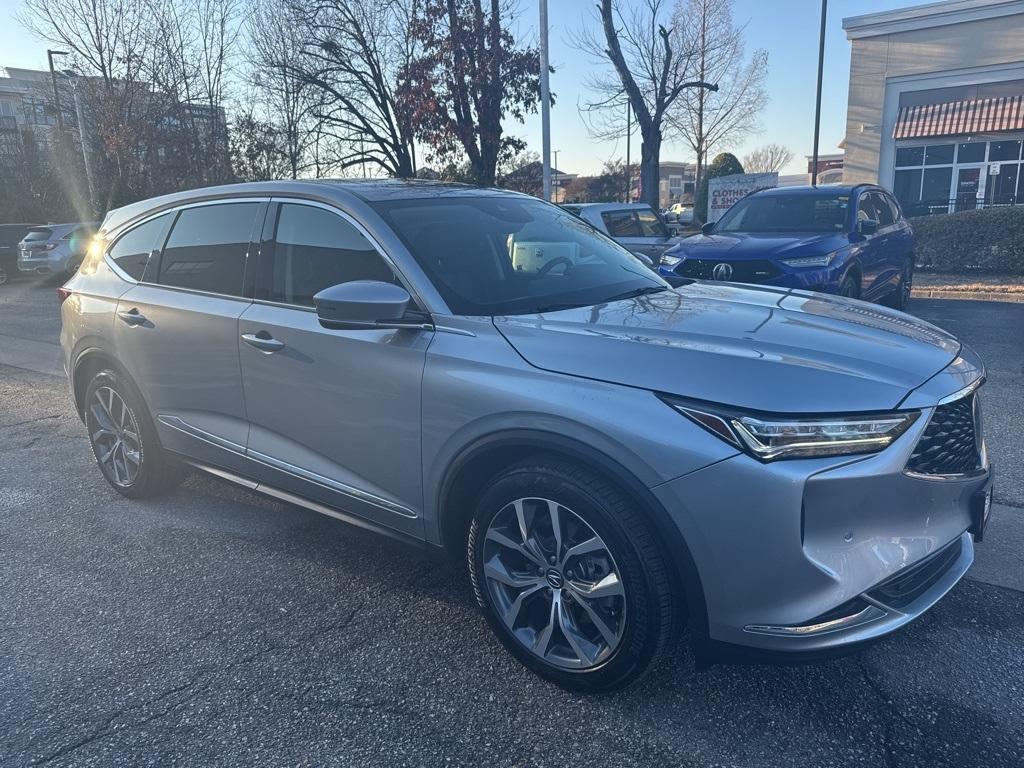 used 2023 Acura MDX car, priced at $43,362