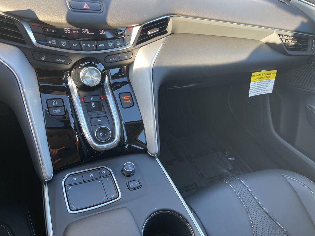 used 2025 Acura TLX car, priced at $38,077