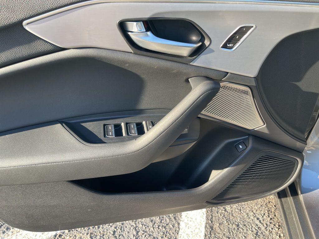 used 2025 Acura TLX car, priced at $38,077