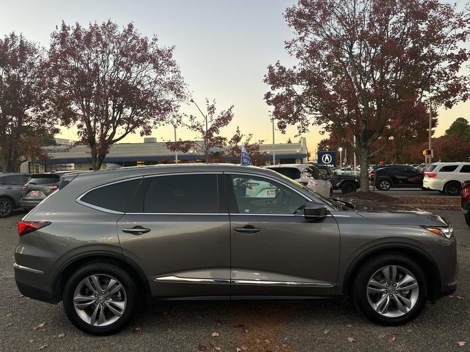 used 2024 Acura MDX car, priced at $45,367