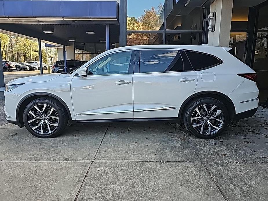 used 2022 Acura MDX car, priced at $38,926