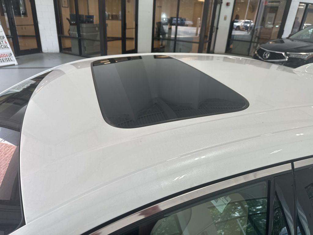 new 2025 Acura TLX car, priced at $44,987