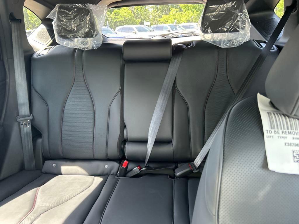 new 2025 Acura RDX car, priced at $56,400