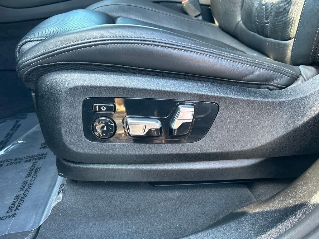 used 2025 BMW X5 PHEV car, priced at $55,990