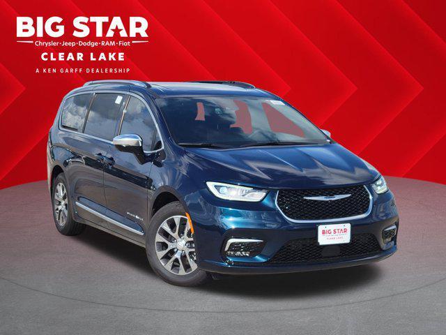 new 2025 Chrysler Pacifica car, priced at $49,809