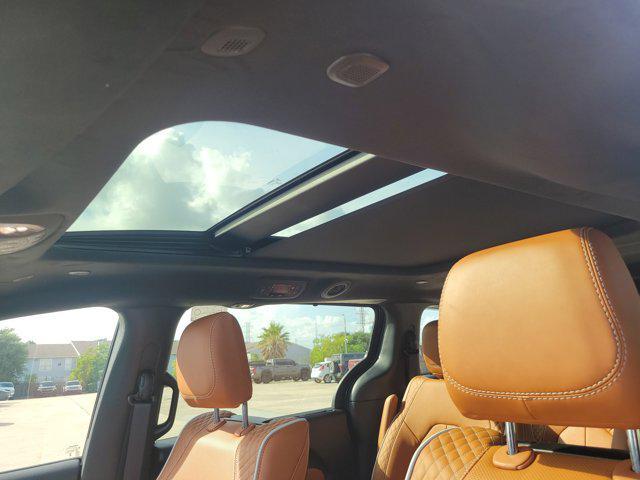 new 2025 Chrysler Pacifica car, priced at $49,809