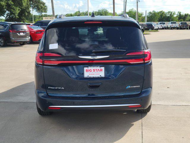new 2025 Chrysler Pacifica car, priced at $49,809