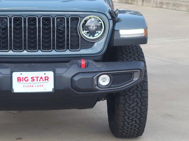 new 2025 Jeep Wrangler car, priced at $50,902