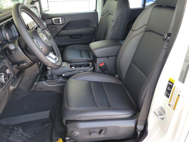 new 2025 Jeep Wrangler car, priced at $47,488