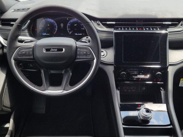 new 2025 Jeep Grand Cherokee car, priced at $32,853