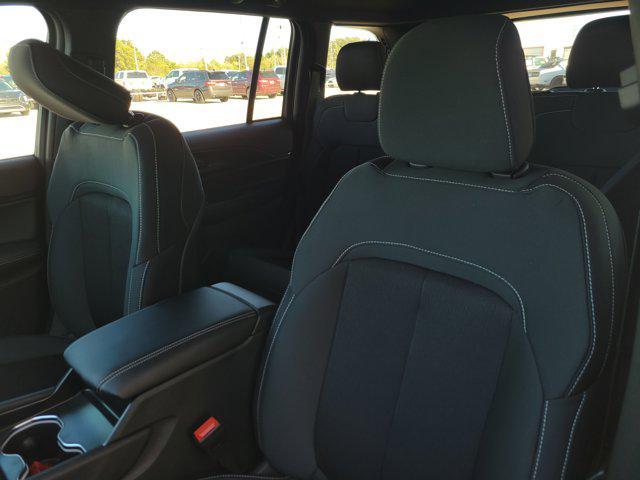 new 2025 Jeep Grand Cherokee car, priced at $29,450