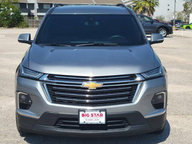 used 2023 Chevrolet Traverse car, priced at $29,599