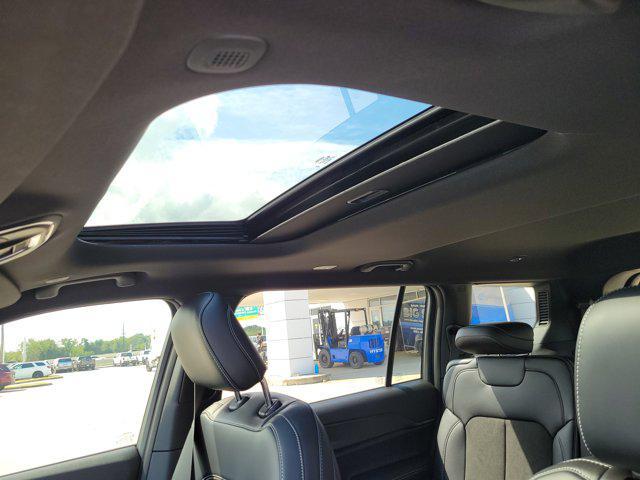 new 2025 Jeep Grand Cherokee L car, priced at $33,485