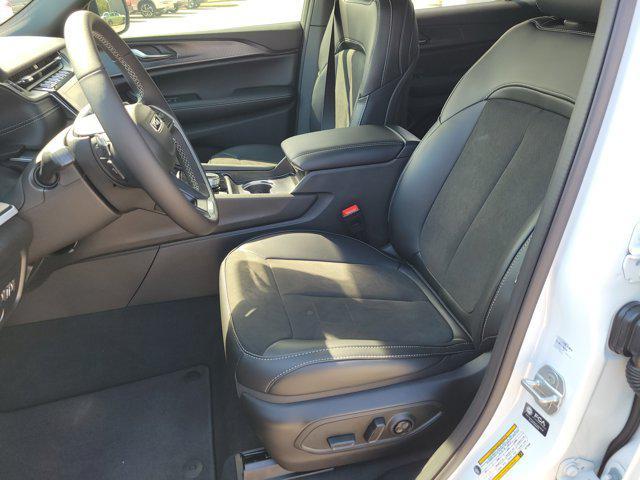 new 2025 Jeep Grand Cherokee L car, priced at $33,485