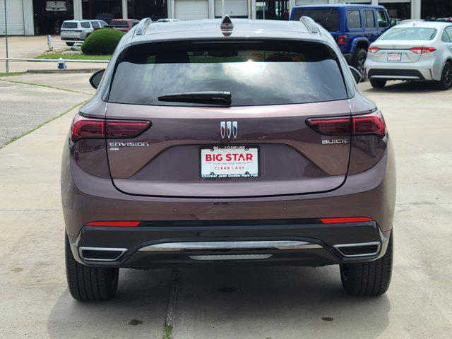 used 2025 Buick Envision car, priced at $34,999