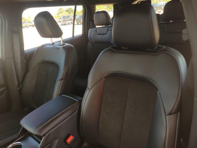 new 2025 Jeep Grand Cherokee L car, priced at $33,949