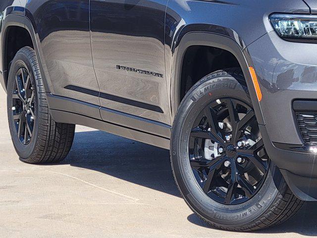 new 2025 Jeep Grand Cherokee L car, priced at $35,509