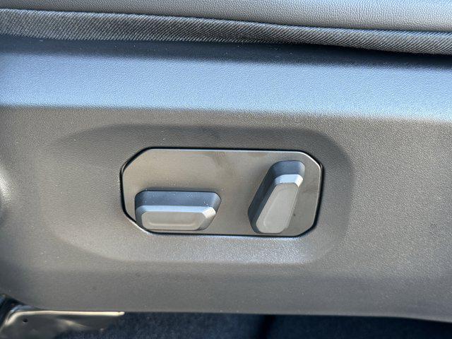 new 2025 Jeep Gladiator car, priced at $44,854