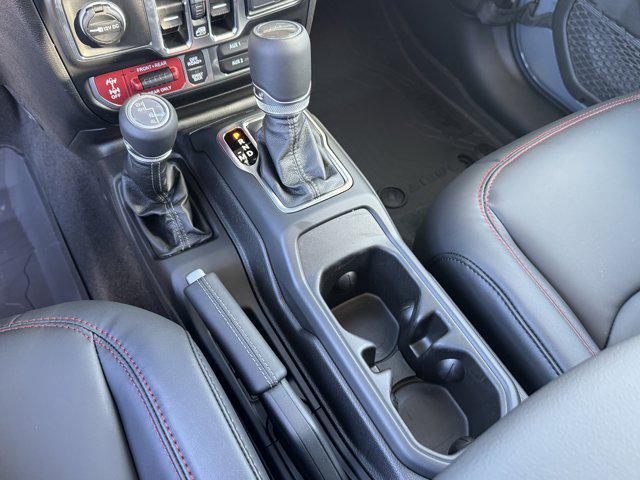 new 2025 Jeep Gladiator car, priced at $44,854