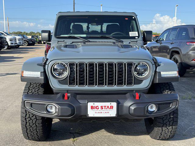 new 2025 Jeep Gladiator car, priced at $44,854