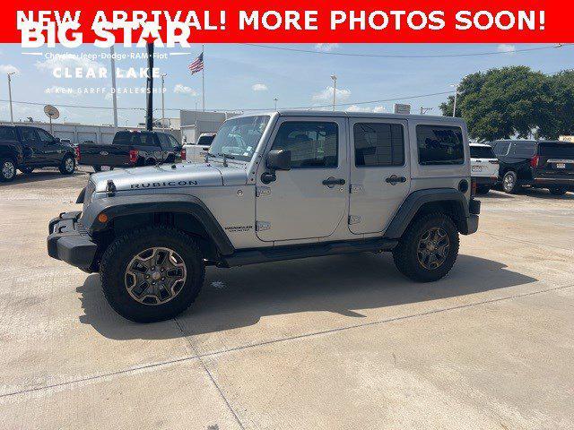 used 2015 Jeep Wrangler Unlimited car, priced at $20,777