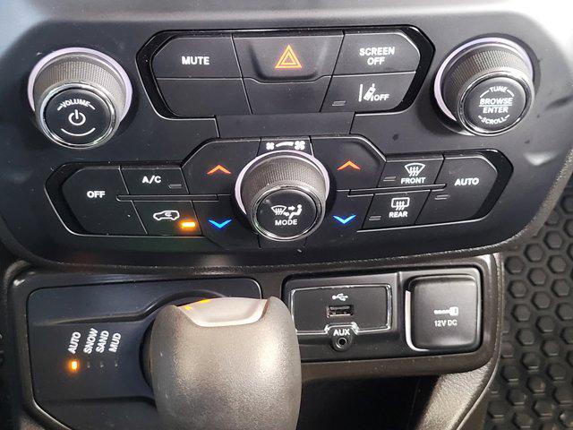 used 2022 Jeep Renegade car, priced at $18,499
