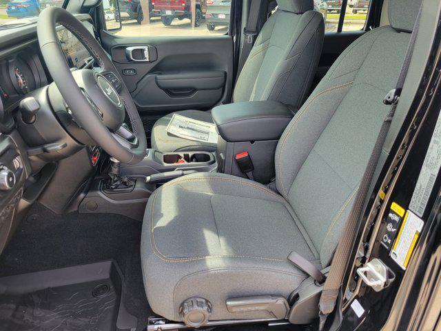 new 2025 Jeep Wrangler car, priced at $47,234