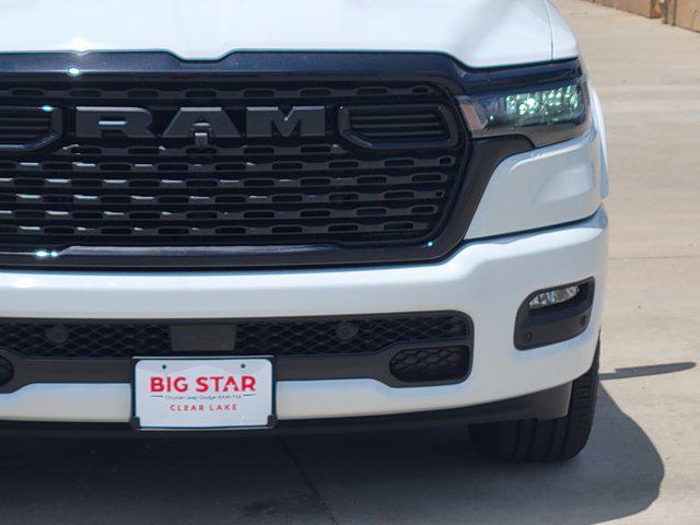 new 2025 Ram 1500 car, priced at $43,672