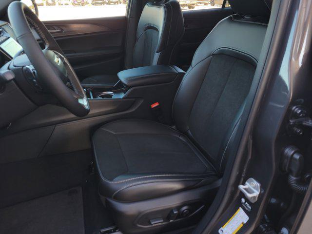 new 2025 Jeep Grand Cherokee L car, priced at $33,949