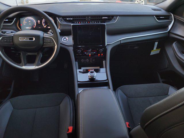 new 2025 Jeep Grand Cherokee L car, priced at $33,949