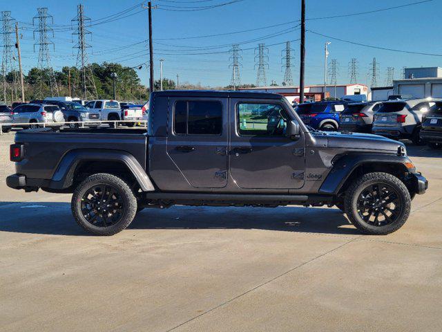 new 2025 Jeep Gladiator car, priced at $38,712