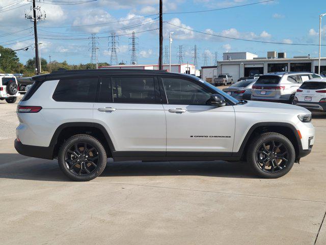 new 2025 Jeep Grand Cherokee L car, priced at $43,285