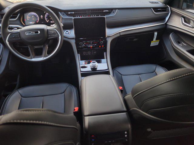 new 2025 Jeep Grand Cherokee L car, priced at $43,285